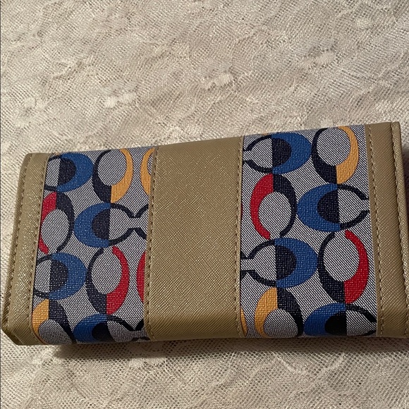 Coach Beige and Multicolor Women's Wallet - Picture 8 of 9